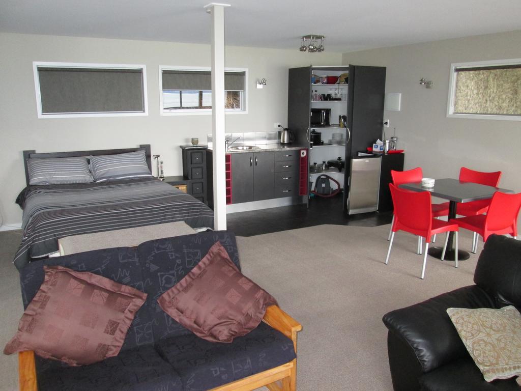 Beach Side Apartment เนลสัน ภายนอก รูปภาพ